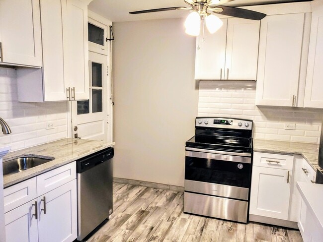 Building Photo - 31 N Brainard Ave