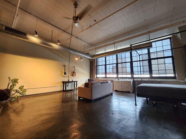 Building Photo - Downtown Saint Paul DREAM Loft-  Close to work, coffee, bars, restaurants, and light rail