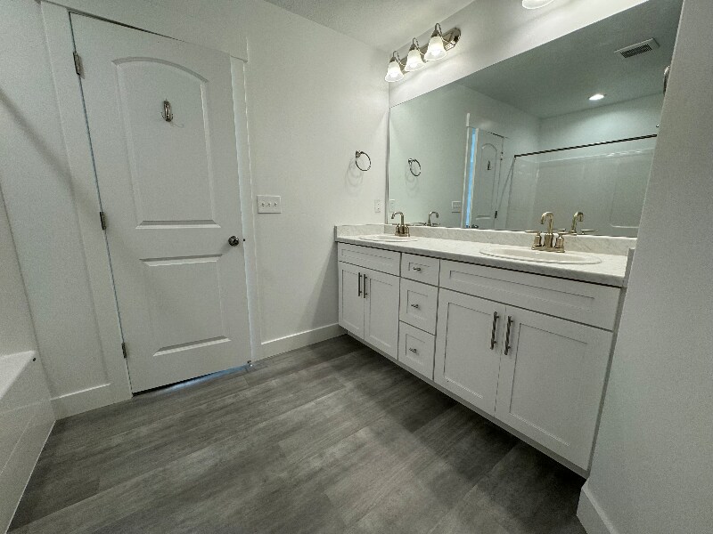 Building Photo - 1984 N 3830 W