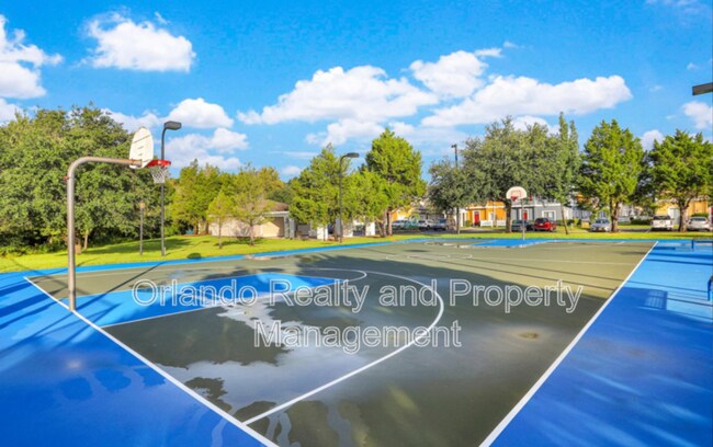 Building Photo - 2606 Lodi Cir