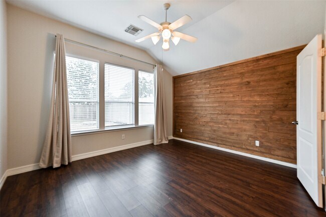 Building Photo - 10947 Redstone Ct