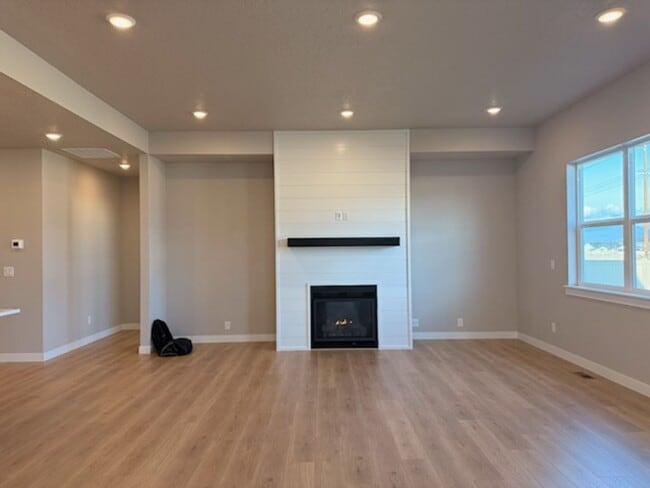 Building Photo - Beautiful Home new construction