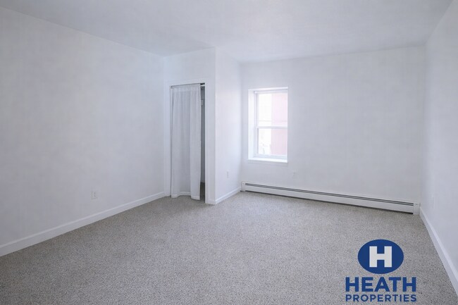 Building Photo - 22 St Cyprians Pl