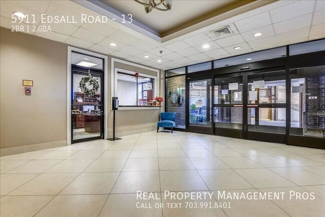 Building Photo - 5911 Edsall Rd