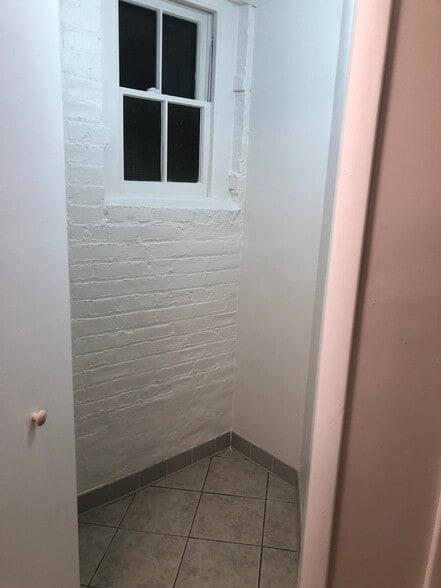 Unit 1 - 584 Madison Ave