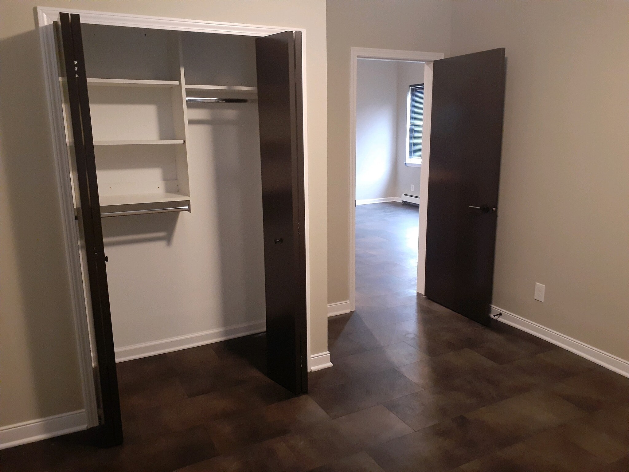 Building Photo - 1888 E 123rd St