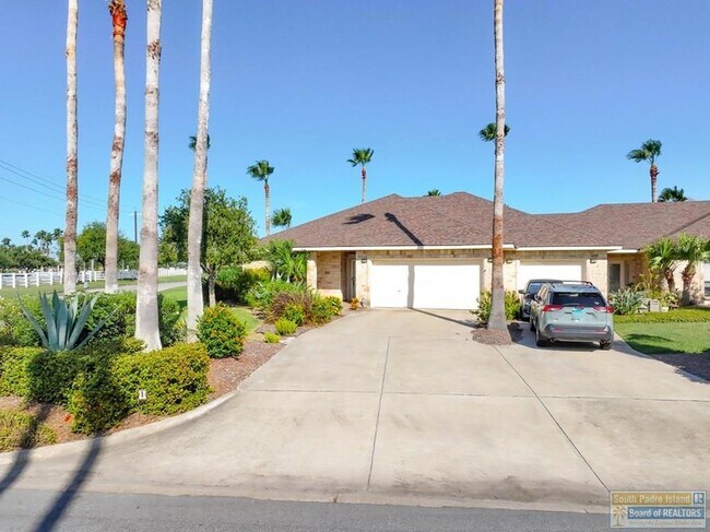 Building Photo - 1 Torrey Pines Dr
