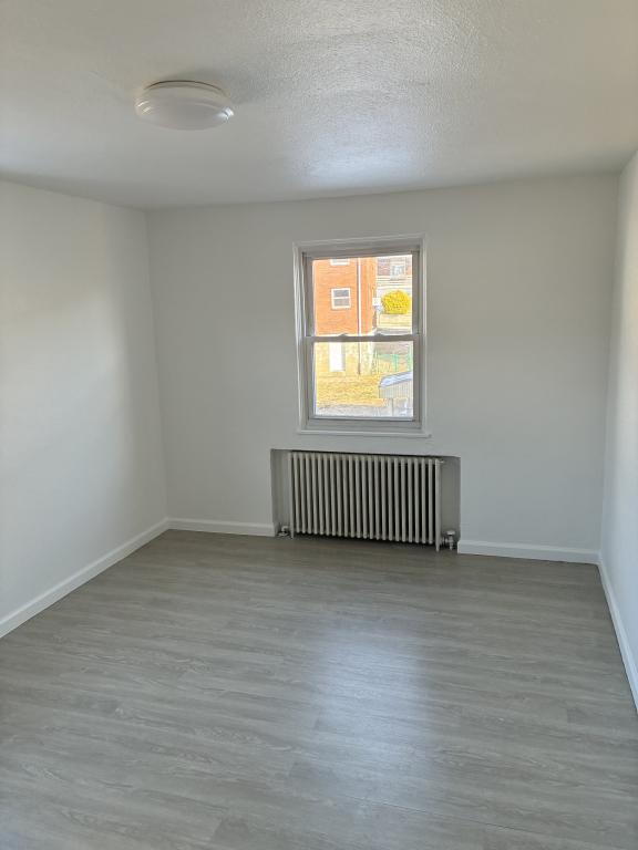 Building Photo - 323 Smith Wy