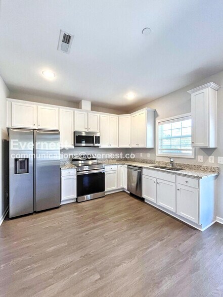 Building Photo - 1117 Prospect Ct