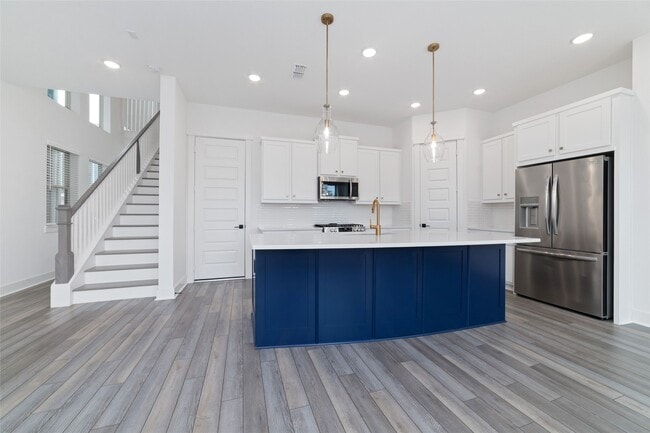 Building Photo - 10974 Swang Link Dr