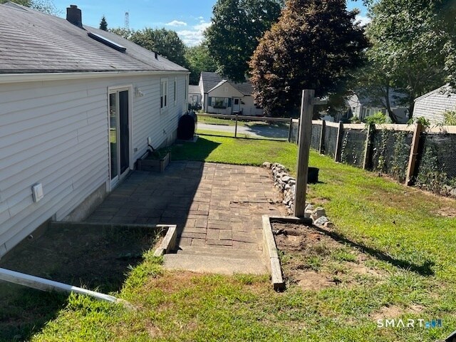 Building Photo - 121 Riverview Ave