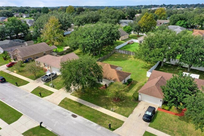 Building Photo - 886 Scenic View Cir