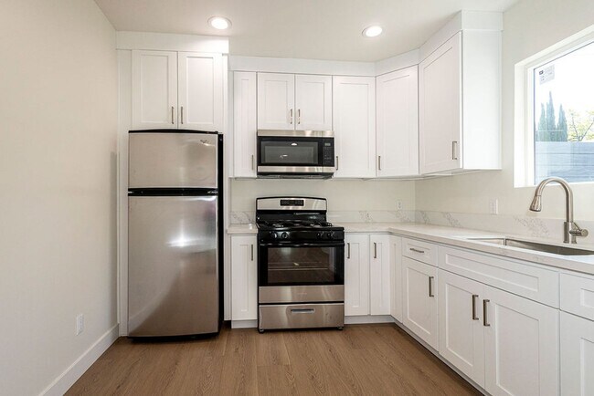 Building Photo - Keystone