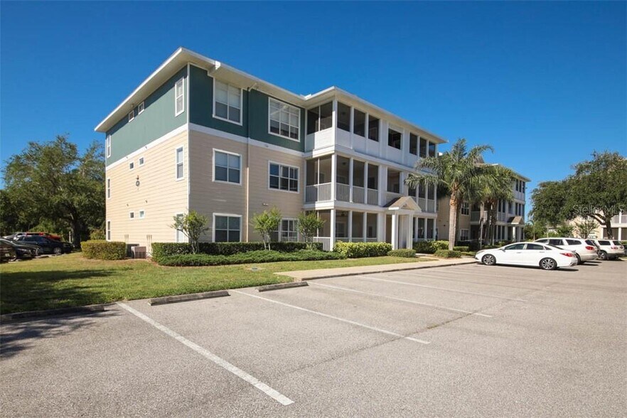 Building Photo - 4802 51st St W