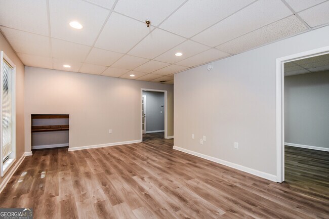 Building Photo - 3970 Cripple Creek Dr