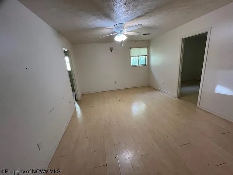 Building Photo - 883 Tremont St