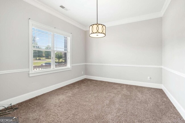 Building Photo - 2214 Golden Eagle Dr