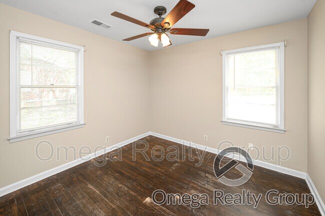 Building Photo - 3241 Elsberry Rd