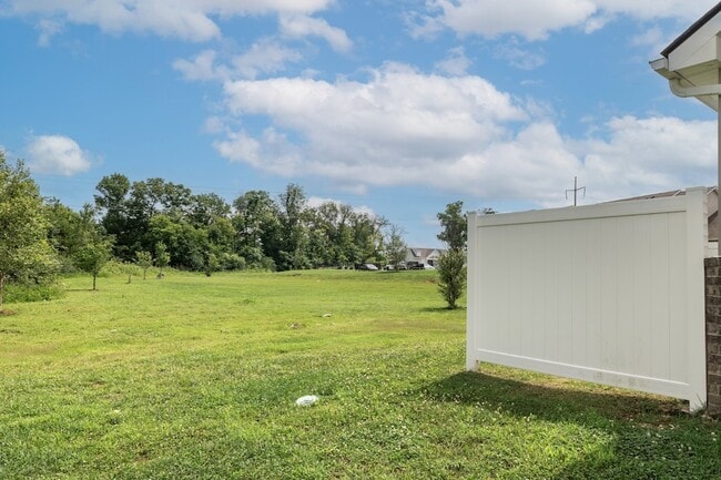Building Photo - 416 Alcott Way