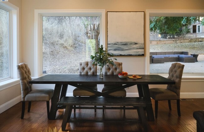 Building Photo - 5700 Alhambra Valley Rd