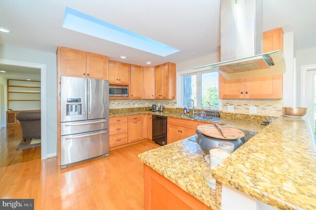 Building Photo - 4708 Randolph Ct