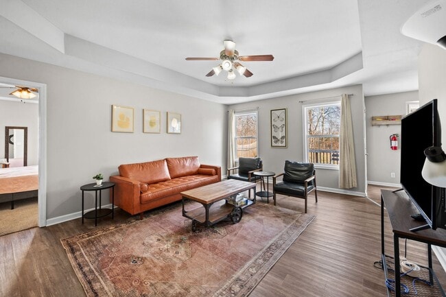 Building Photo - Fully Furnished | Bonus Room | Fenced Yard |No Backyard Neighbors!