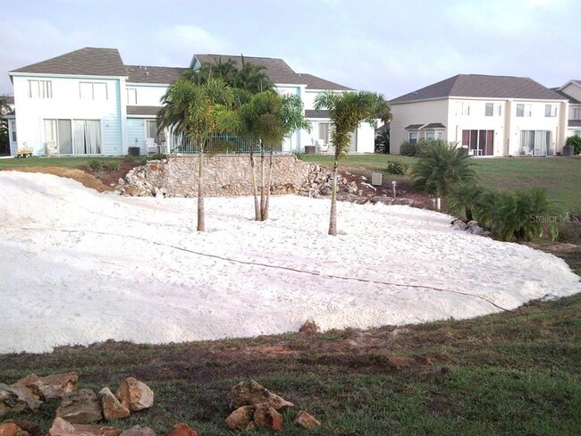 Building Photo - 120 Coco Plum Dr