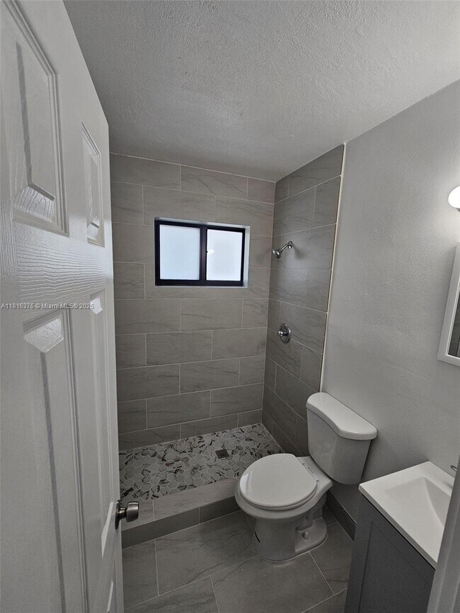 Building Photo - 1020 Opa-locka Blvd