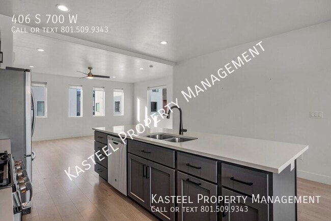 Building Photo - 406 S 700 W