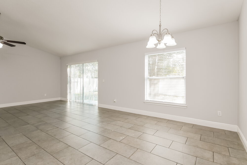 Building Photo - 1004 Dartmoor Pl