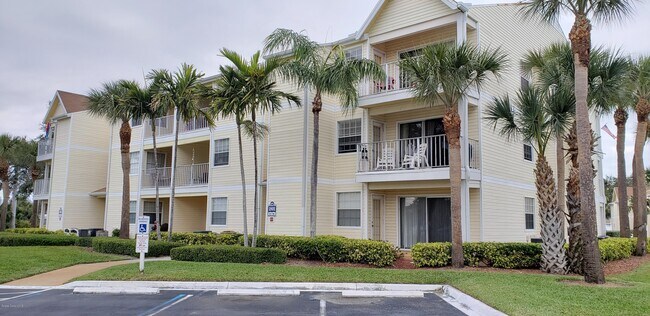 Primary Photo - 1801 Island Club Dr