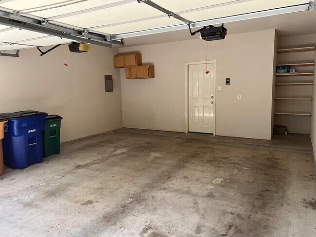 Building Photo - 1801 Dapplegrey Ln