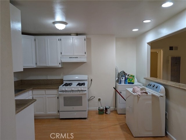 Building Photo - 933 Carson St