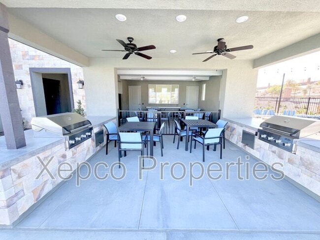 Building Photo - 41425 Penn Dr