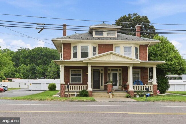 Building Photo - 3923 Pottsville Pike