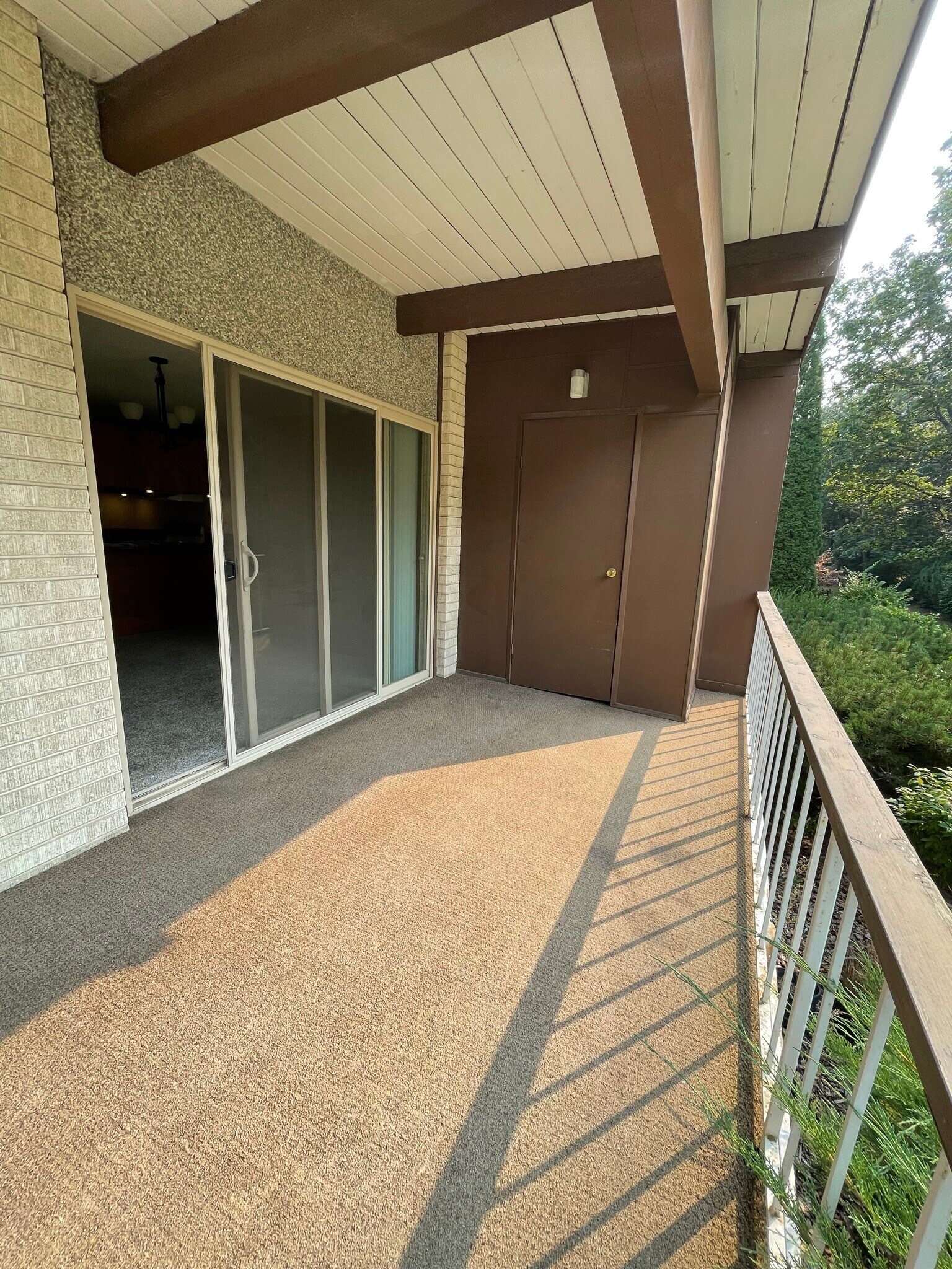 Building Photo - 1220 NW State St