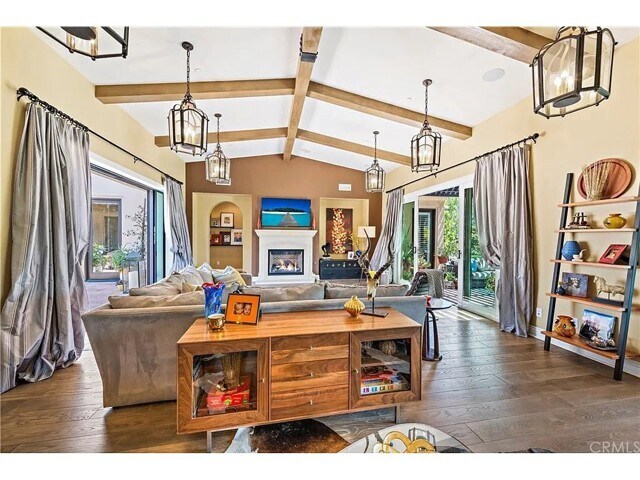 Building Photo - 9 Paniolo Rd