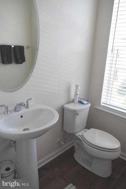 Building Photo - 6947 Stoddert Ln