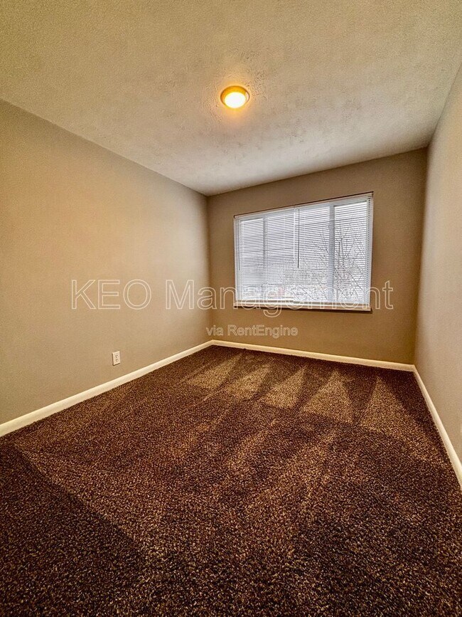 Building Photo - 1059 Wilmington Ave