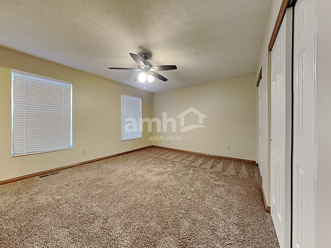 Building Photo - 2154 Canyon Ct