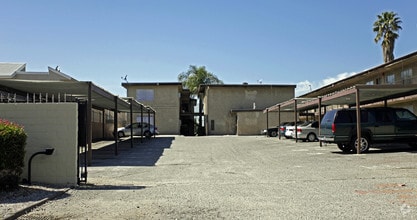 Building Photo - Sage I