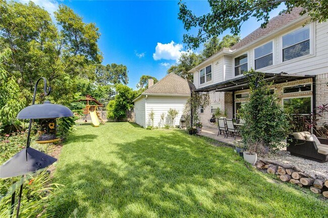 Building Photo - 5222 Summer Snow Dr