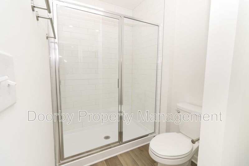 Building Photo - 115 Saddlebred Wy