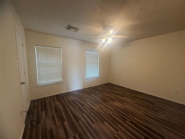 Building Photo - 21219 Grand Linden Ct