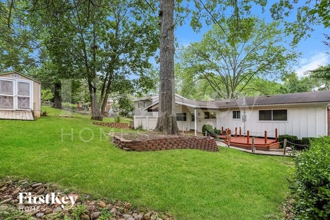 Building Photo - 11266 Briarstone Dr