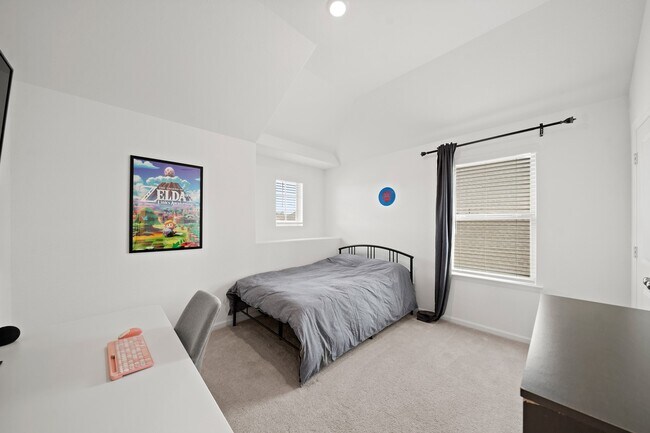 Building Photo - 9405 Vis Fls Trce