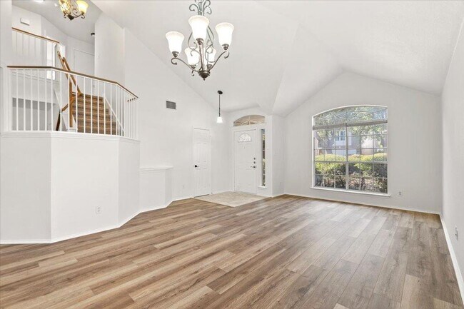 Building Photo - 15423 Quinley Dr