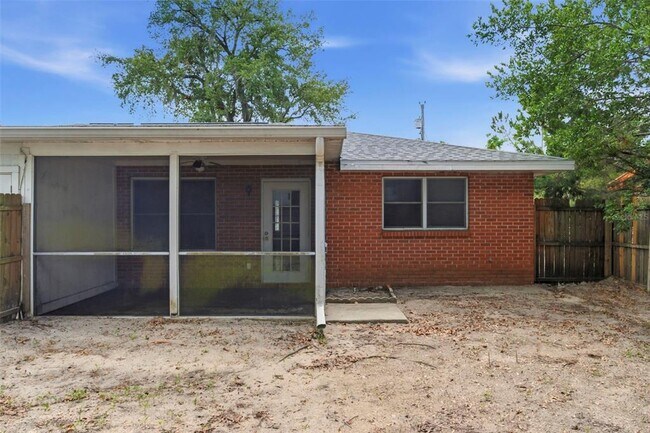 Building Photo - 8124 Omaha Cir
