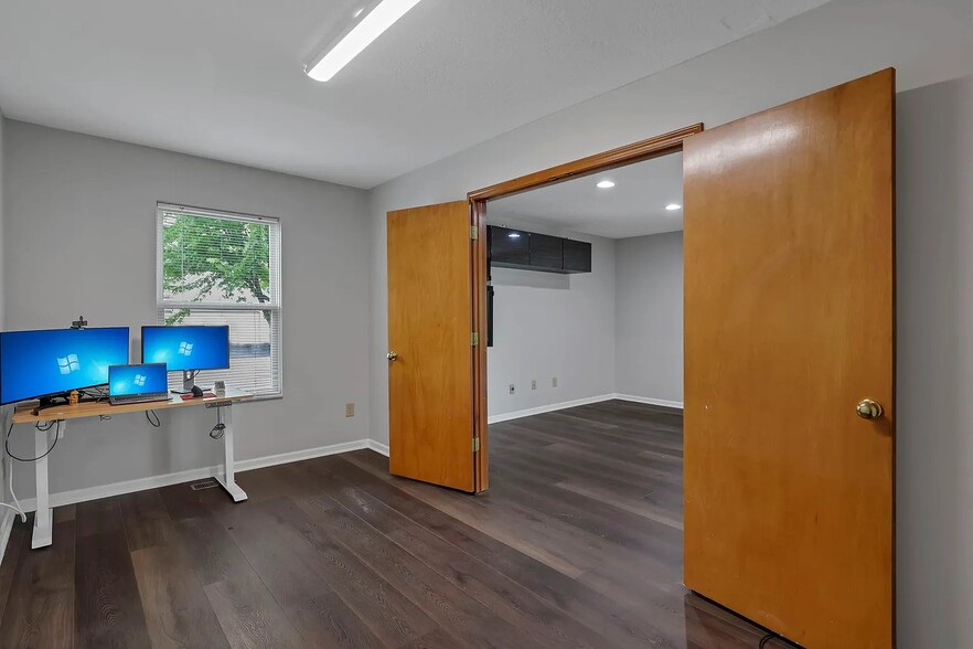 Building Photo - 5532 Nash Pl