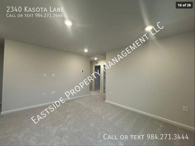 Building Photo - 2340 Kasota Ln